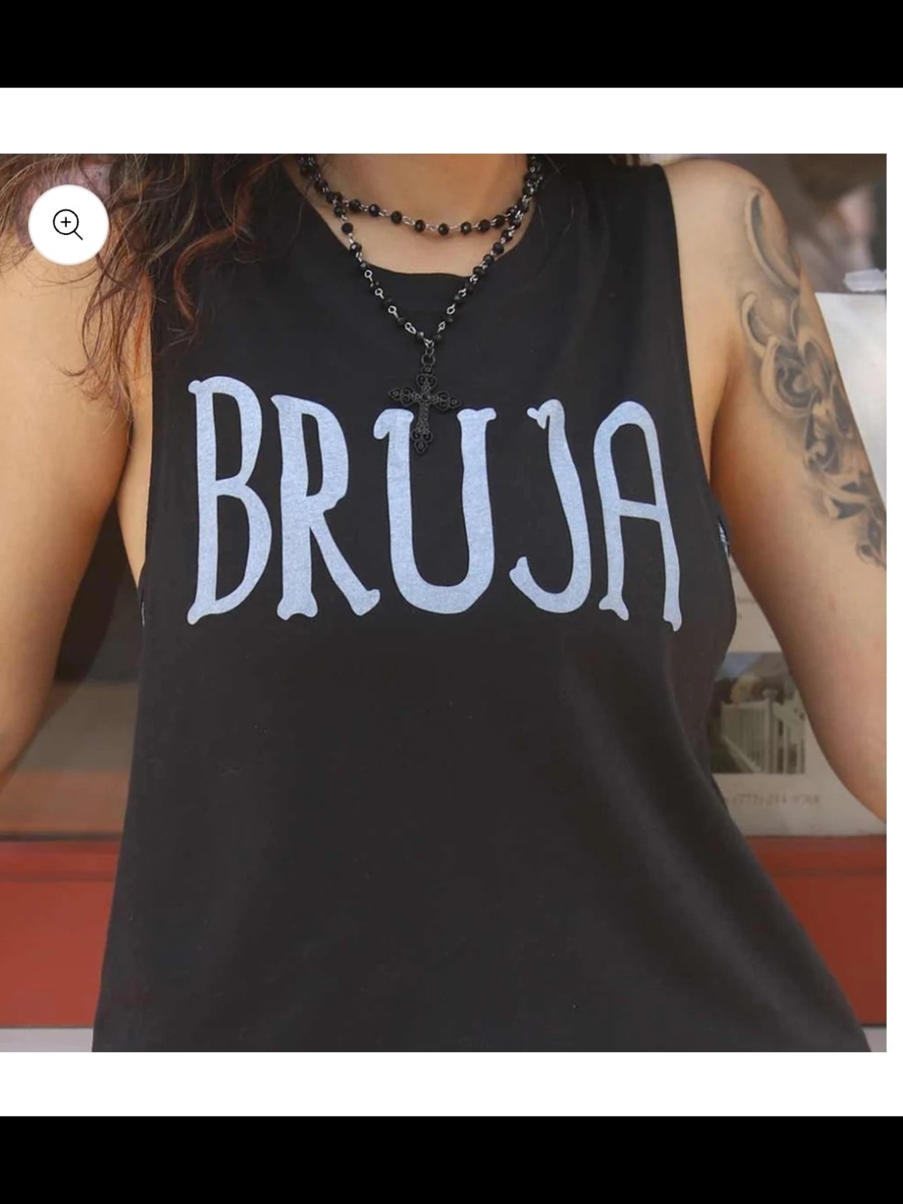 Bruja Muscle Crop